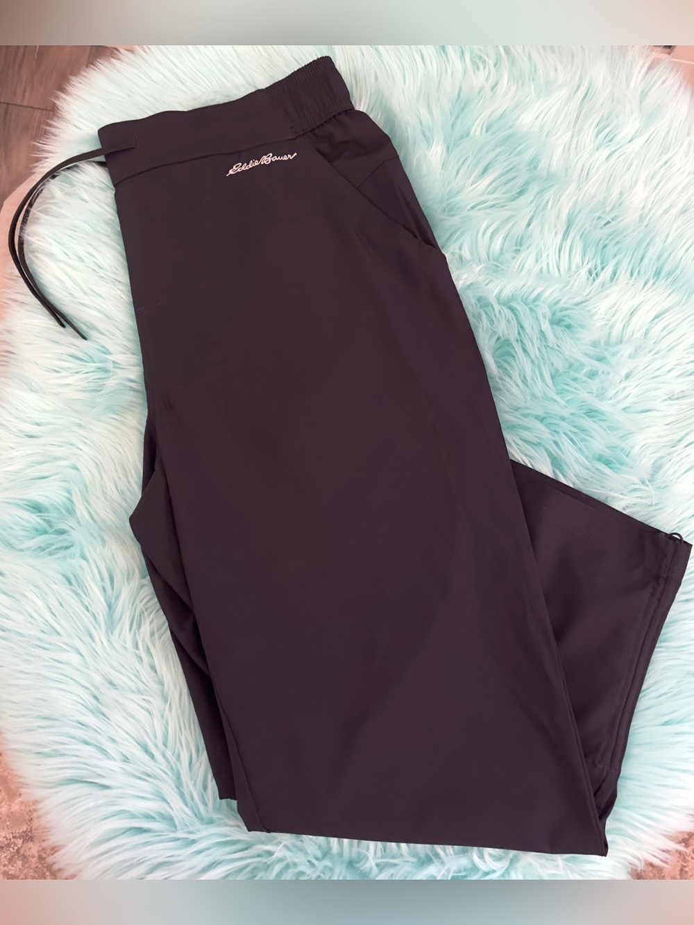 Black Athletic Capri Eddie Bauer Pants Sz LG With Drawstring Ankle